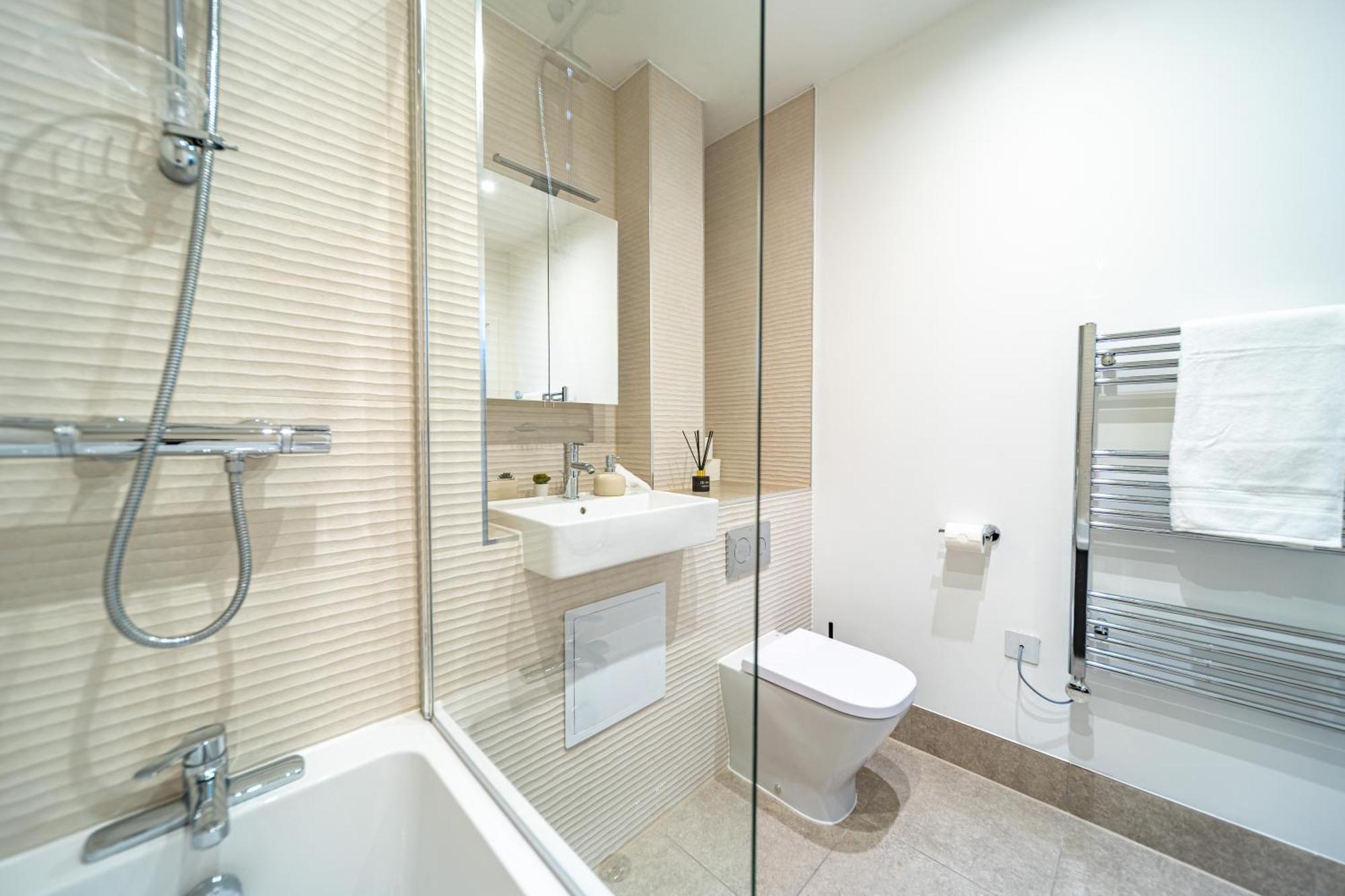 The Essex Apartments - Ashby House เชมส์ฟอร์ด ภายนอก รูปภาพ